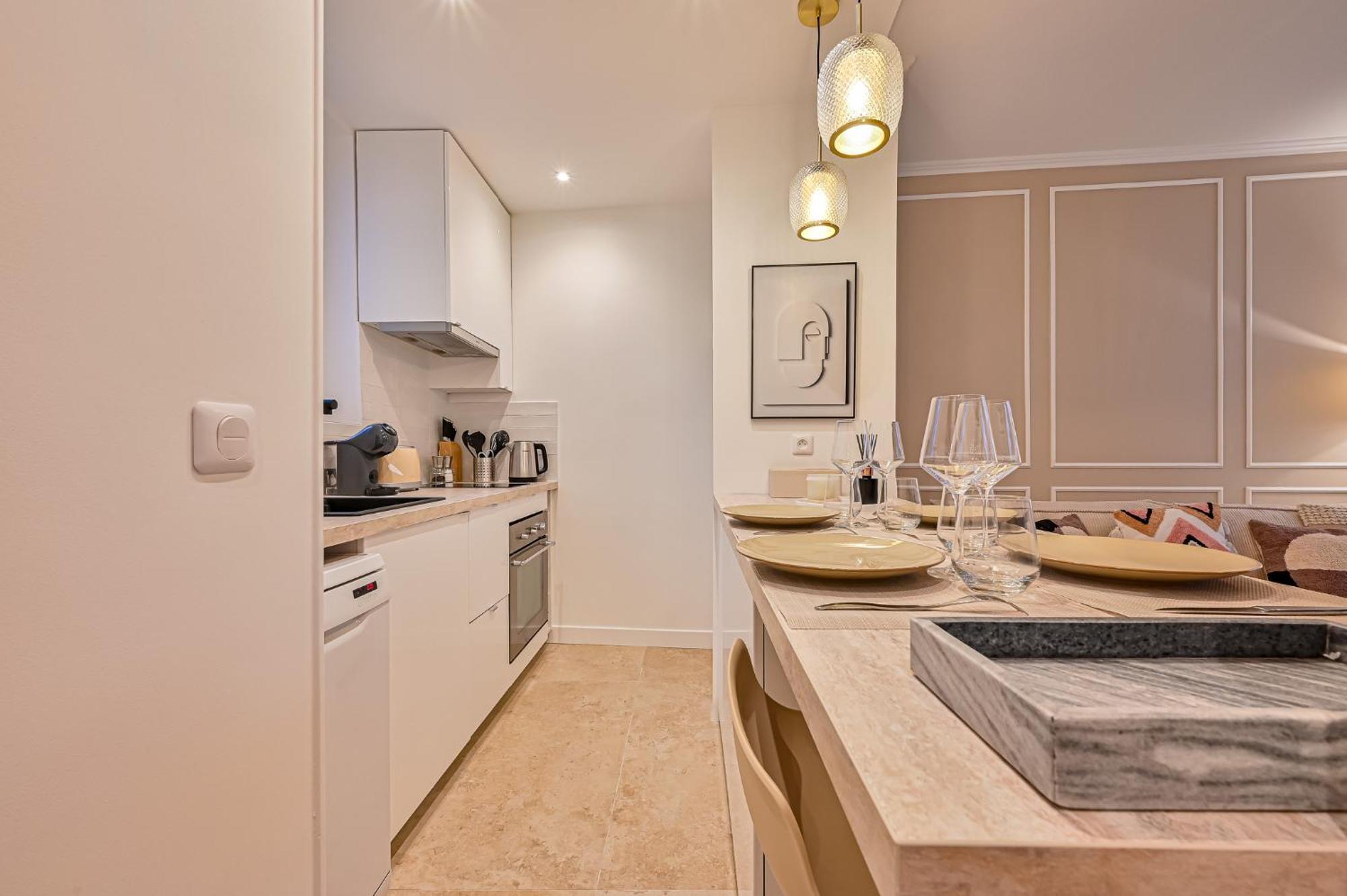Suite Eiffel- Perfect Location Париж Екстер'єр фото
